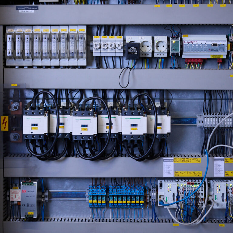 SMART_TEC_1P1A6622_Quadrat